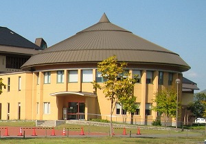 西会津中学校町民図書館［外観］