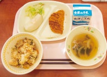 給食